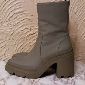 Rubberized Heel Ankle Boots- Khaki Green